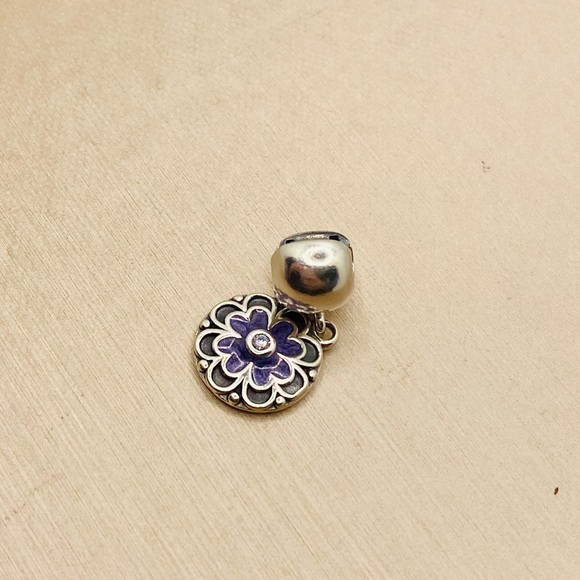 EUC Pandora 790957LCZ Sterling Silver Dogwood Dangle Clip w/ Purple Enamel - Picture 6 of 9